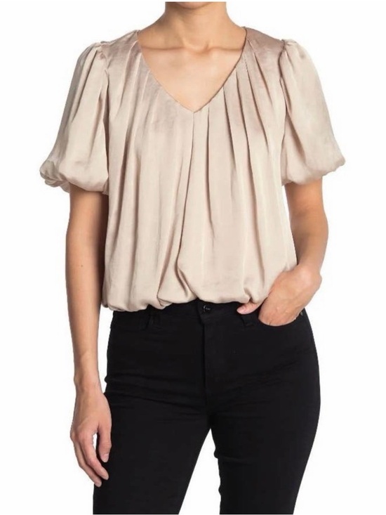Astr Tops - Astr bubble hem top